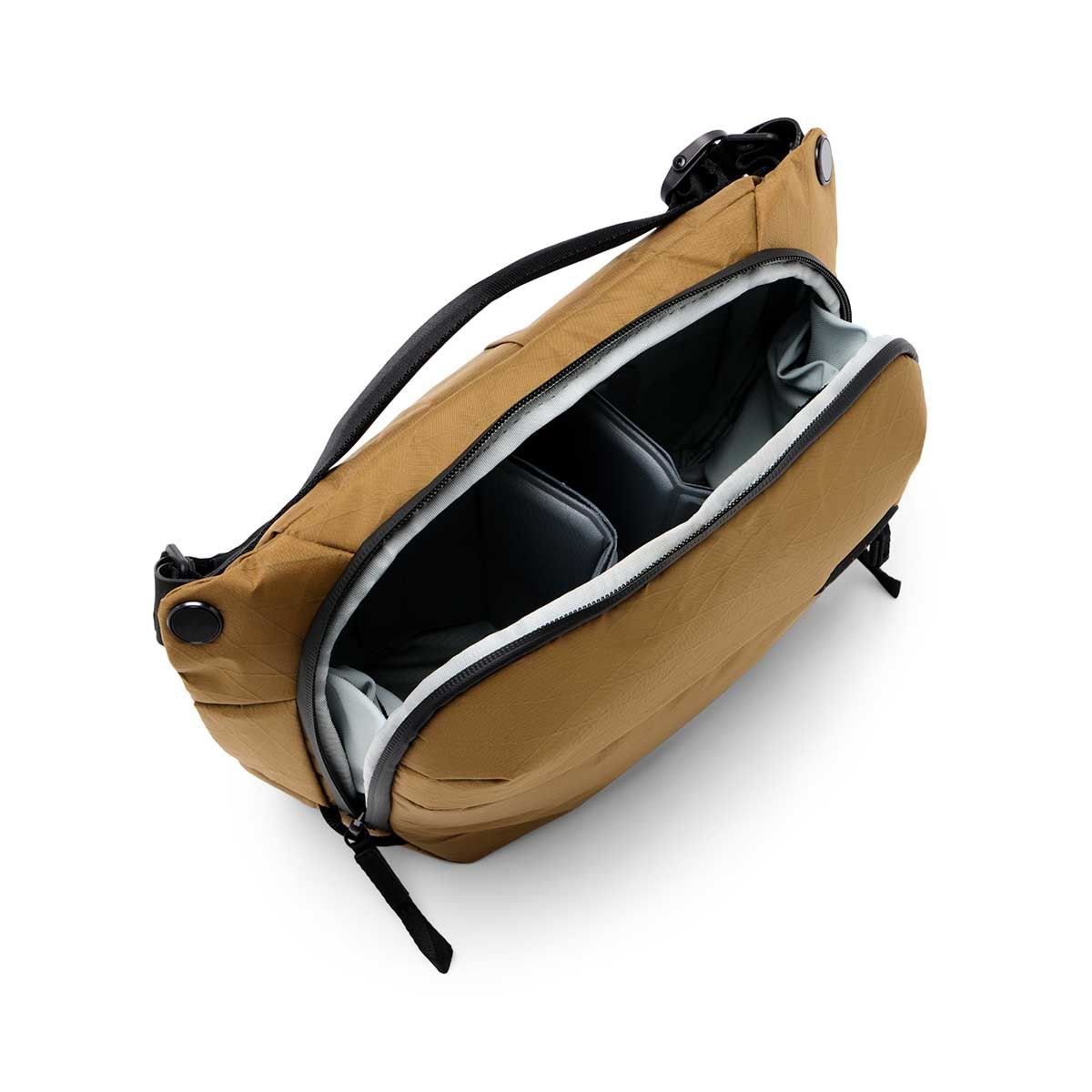 Peak Design Everyday Sling v2 / 6L / Coyote - cambuy-lives Peak Design Everyday Sling v2 / 6L / Coyote - cambuy-lives